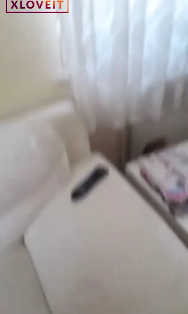 Duştan çıkan yengesine sakso çektirip sikiyor — Amatör Porno · sahne 2