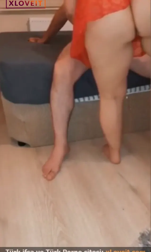 Milf porno Otele atmış sikiyor — Amatör Porno · sahne 2