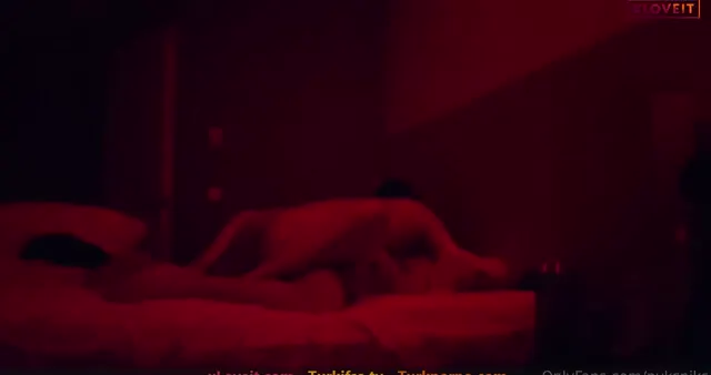 Üniversiteli escort pornosu Nyksniks loş ortamda sikişti — Nyks Niks — Amatör Porno · sahne 2