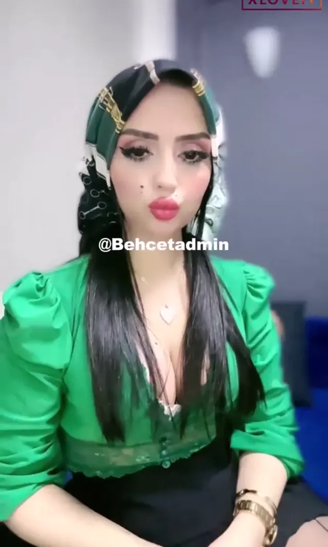 Türbanlı Kız — Türbanlı Kız ifşa Tango canlı yayınını seyret · sahne 3