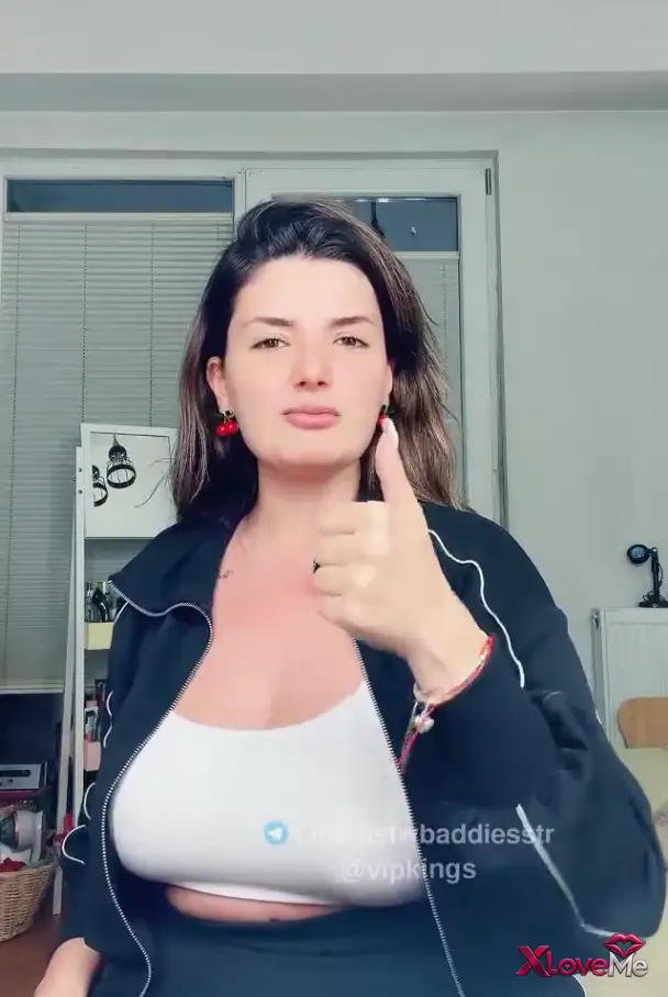 Türk İfşa X — Begüm Polat ifşa Tiktok canlı yayını
