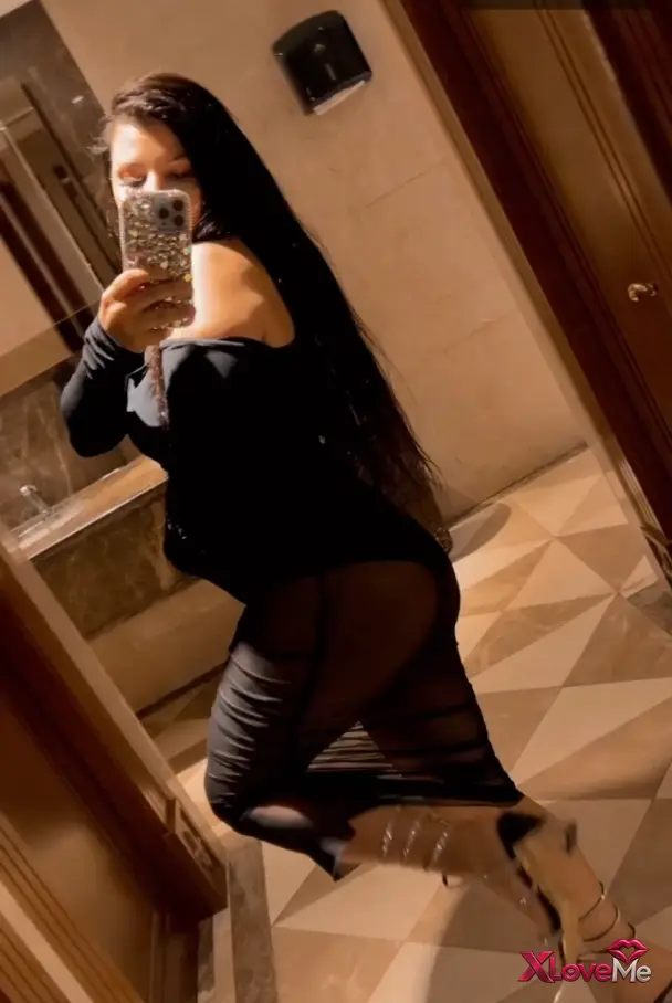 Beste Barkut ifşa Eski Onlyfans paylaşımları — Beste Barkut