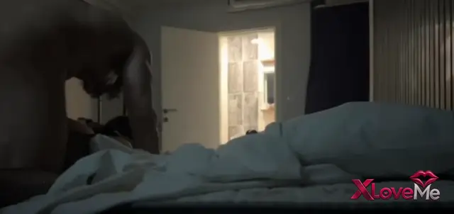 Reklamsız Porno — Senamia Porno Genç kızın nude videolarıyla sikilişi