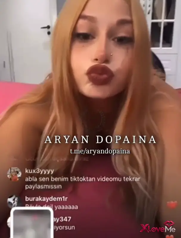 Twitter ifşa — Sudemathers ifşa Türk Genç büyük memeli kaşarın yayınını seyret