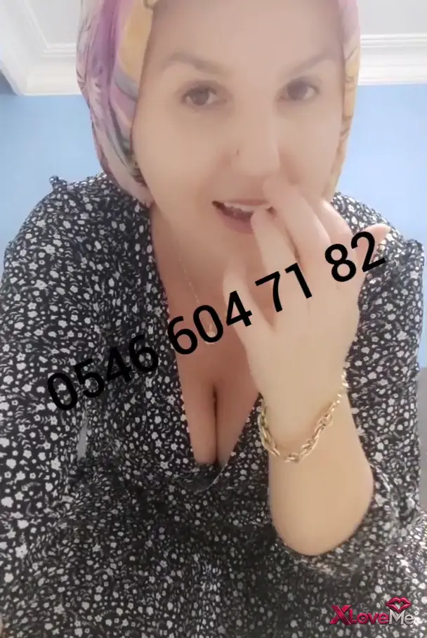 Türbanlı Ayfer ifşa Dul kapalı soyunup dildoya oturdu — Türbanlı Ayfer