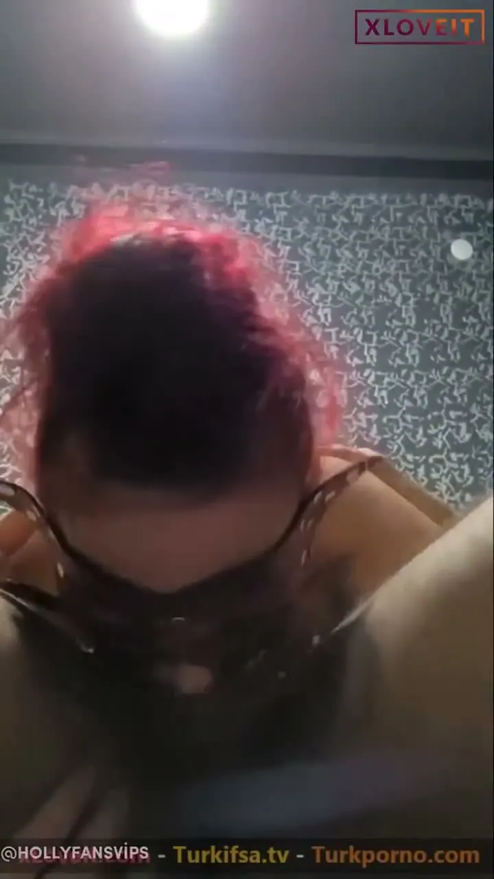 69 Porno AysuTiktok kıllı adama amcık yalatıp sakso çekti — AysuTiktok — Amatör Porno