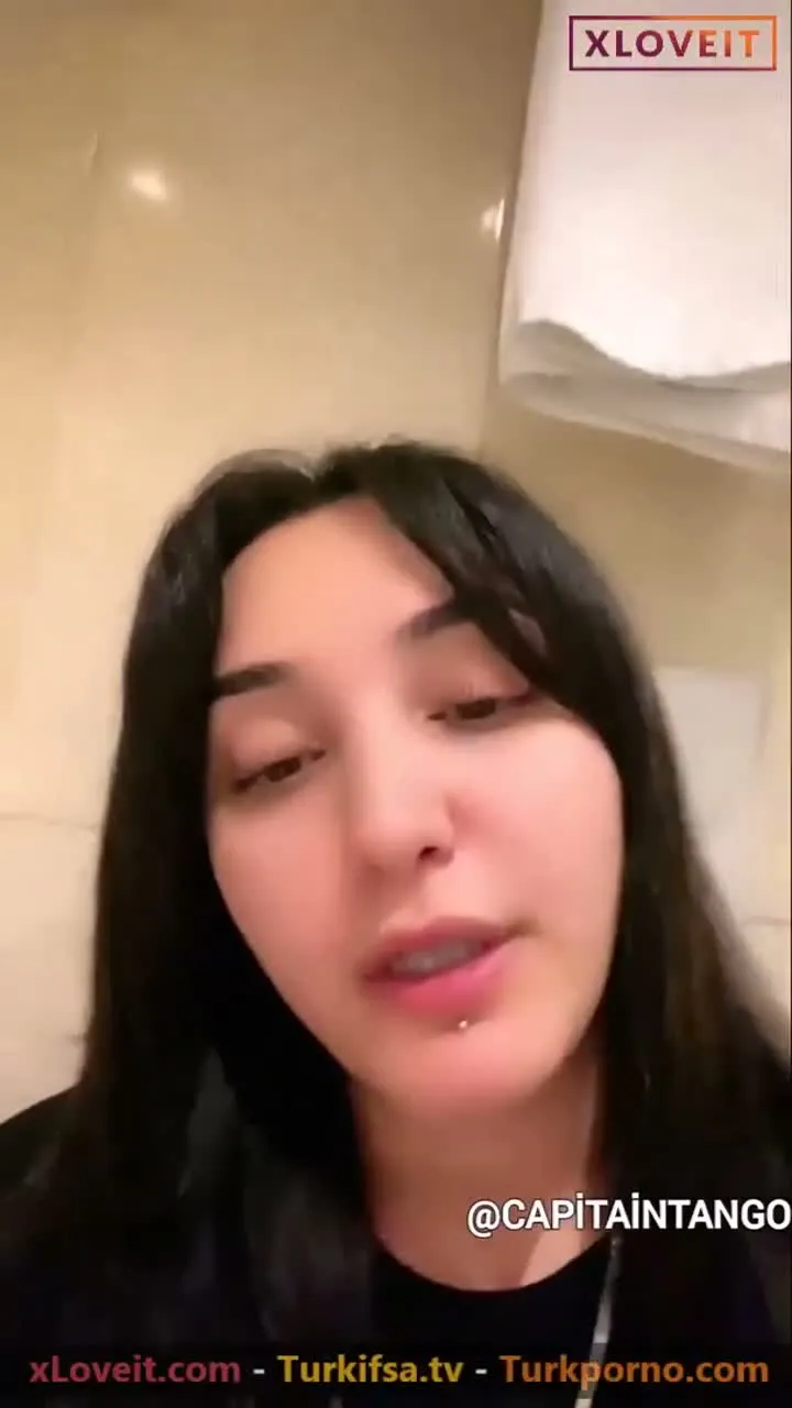 Koca memeli Beyza ifşa nude banyoda — Canlı Yayınlar