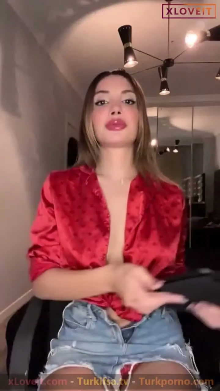 Damla Ekmekçioğlu ifşa Kırmızı gömlekli canlı yayını — Damla Ekmekçioğlu — Canlı Yayınlar