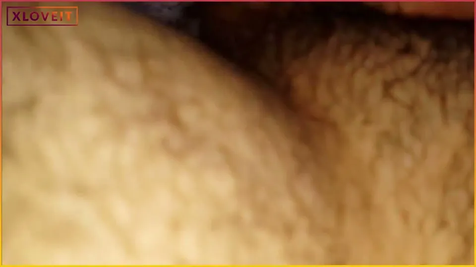 Evli orospuyu kocasının yatağında sikiyor — Amatör Porno
