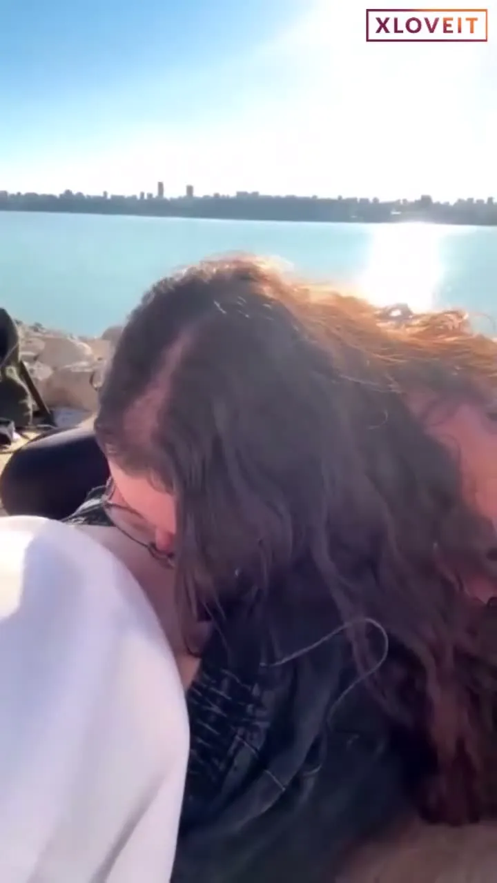 HD Porno Plajda gözlüklü fenna hatuna sakso çektirdi — Mobil Porno