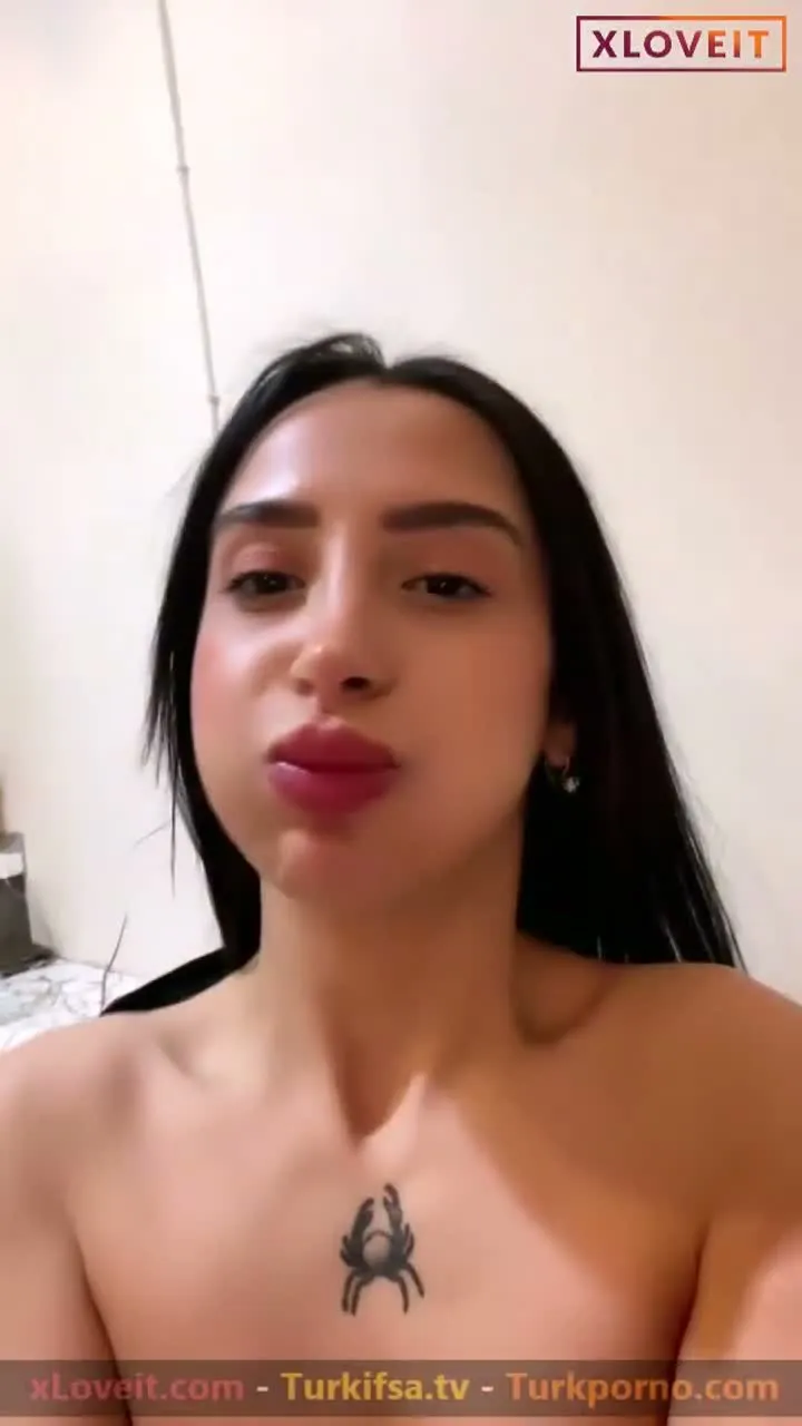 Pabirli ifşa Yanında arkadaşıyla nude yayın yaptı — Tango Pabirli — Canlı Yayınlar
