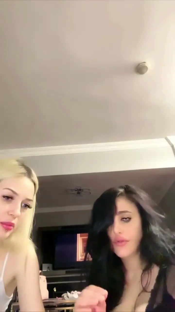 Tango Arden ifşa Bir başka yayıncıyla birlikte — Tango Arden — Canlı Yayınlar