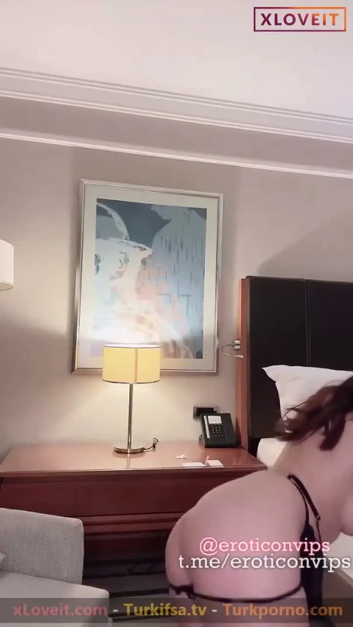 Tango Pandora ifşa Seksi hatundan nude video seyret — Tango Pandora — Canlı Yayınlar
