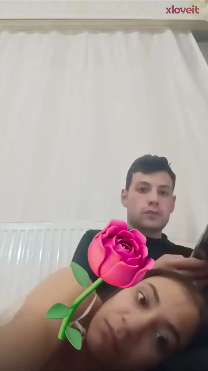 Türbanlı çift Elif Mert canlı hard sikişti — Elif — Konulu Porno
